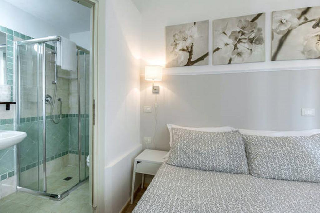 Piccarda Bed And Breakfast Florence Room photo