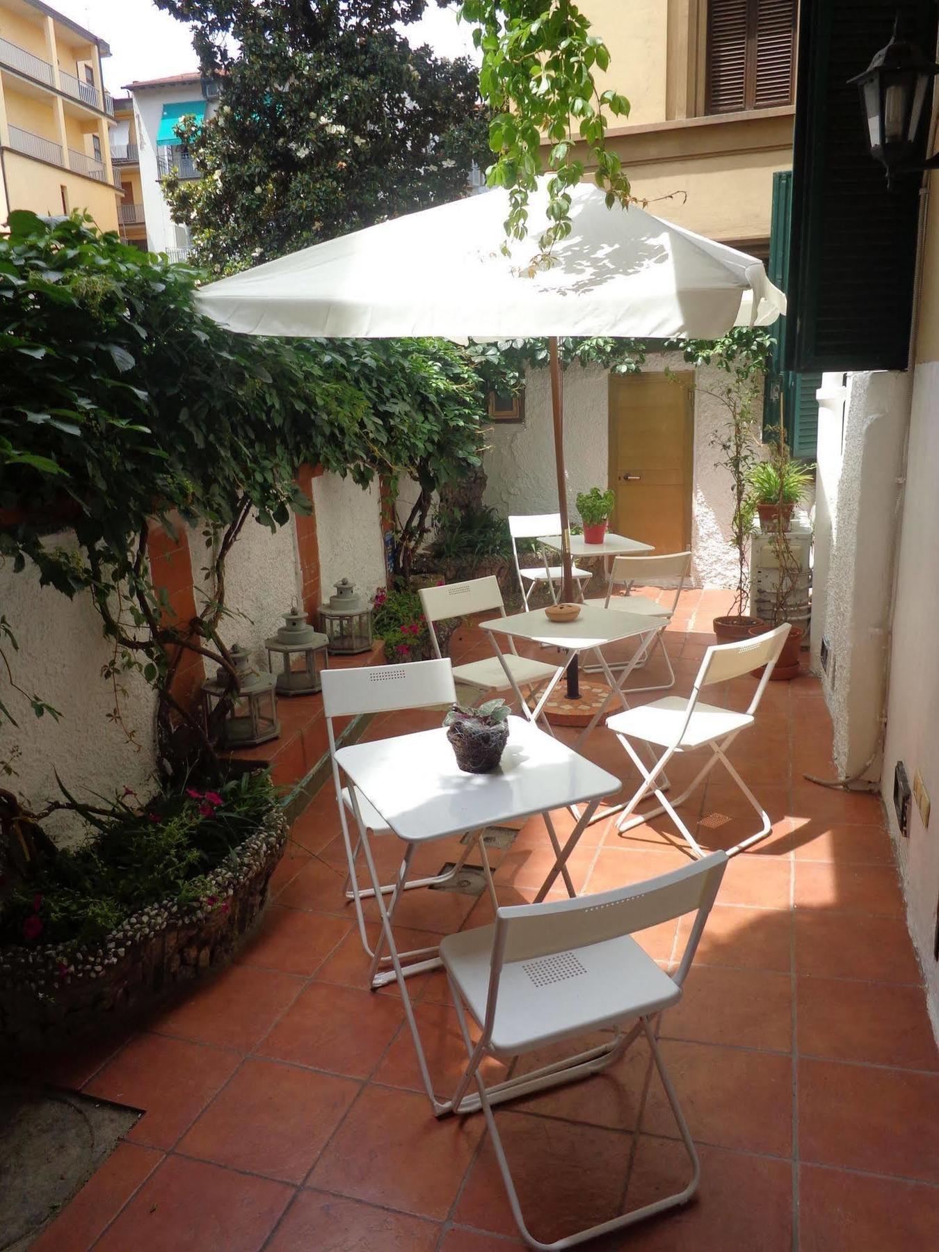 Piccarda Bed And Breakfast Florence Exterior photo